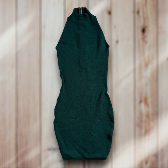 ✨ Lulus Figure Eight Dark Green Bodycon Dress - Picture 3 of 11